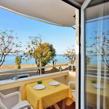 Katerina For Rent Aparthotel